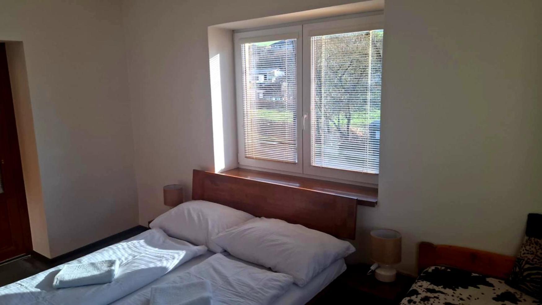 Relax Penzion U Adama Dolna Tizina Exterior photo