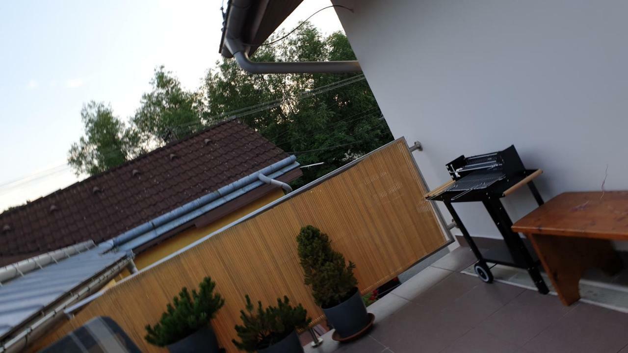 Relax Penzion U Adama Dolna Tizina Exterior photo
